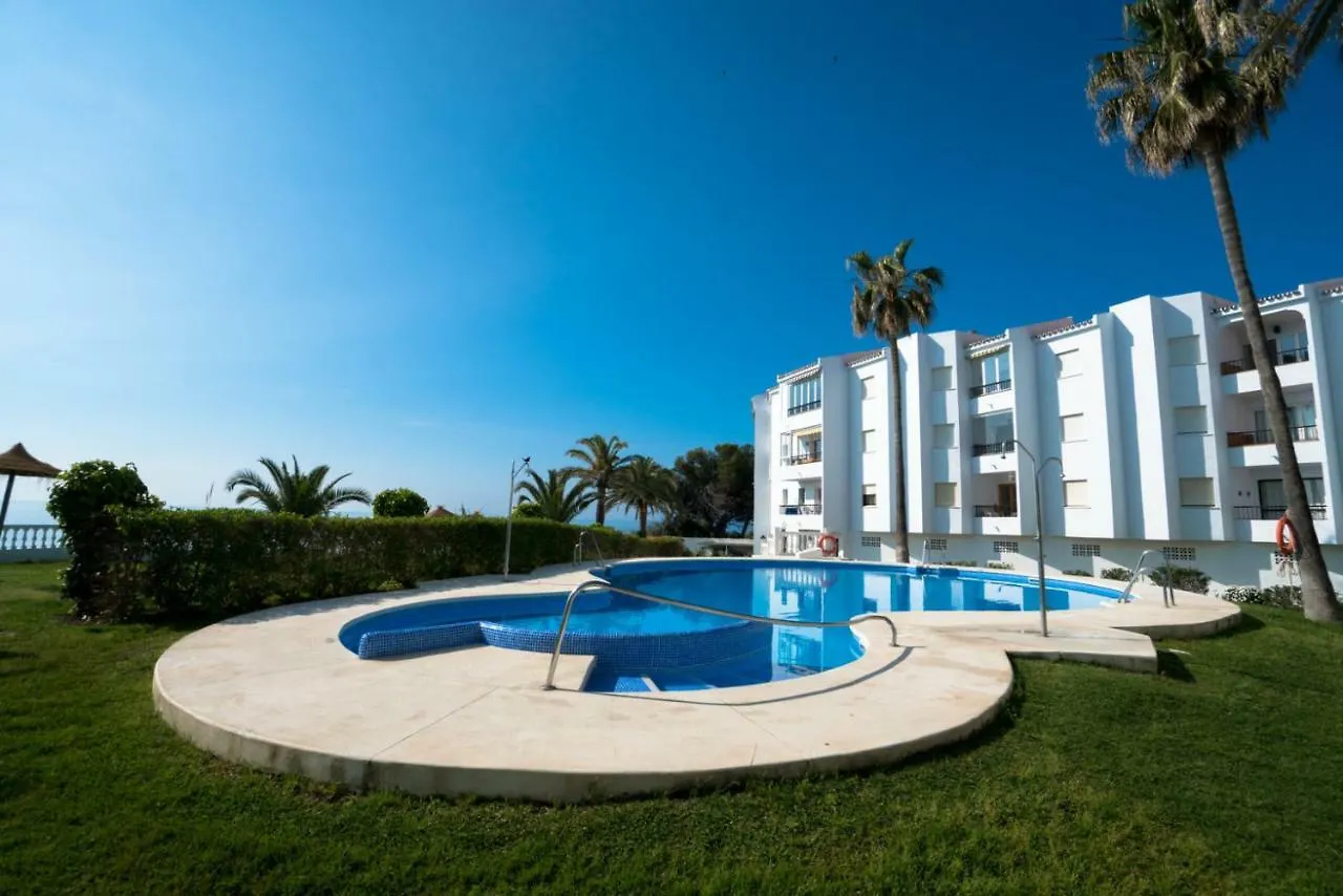 Palmeras 80 Menyber Nerja Apartment